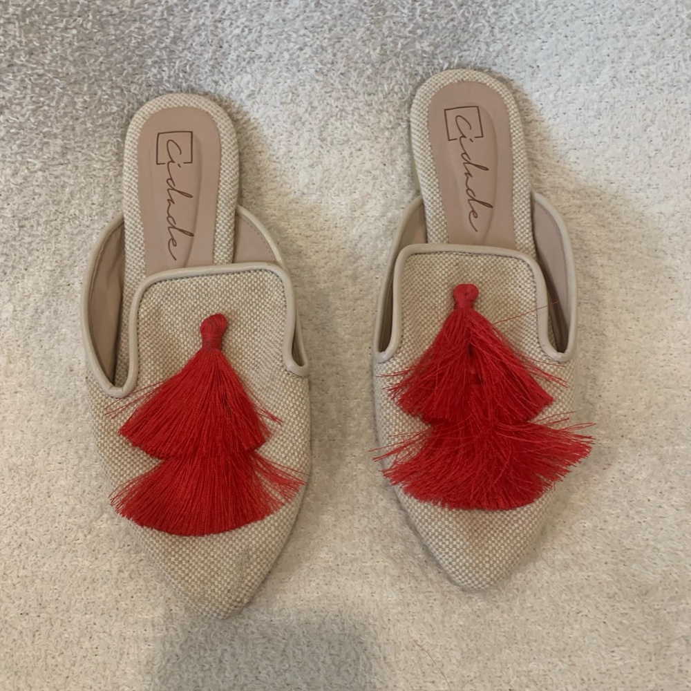 Chic Red Tassel Women's Mules